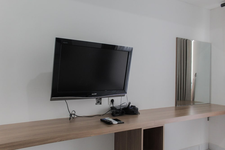 Others 4, Strategic and Comfy Studio Casa De Parco Apartment, Tangerang