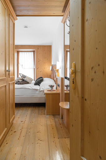 Bedroom 3, Hotel Pedranzini, Sondrio