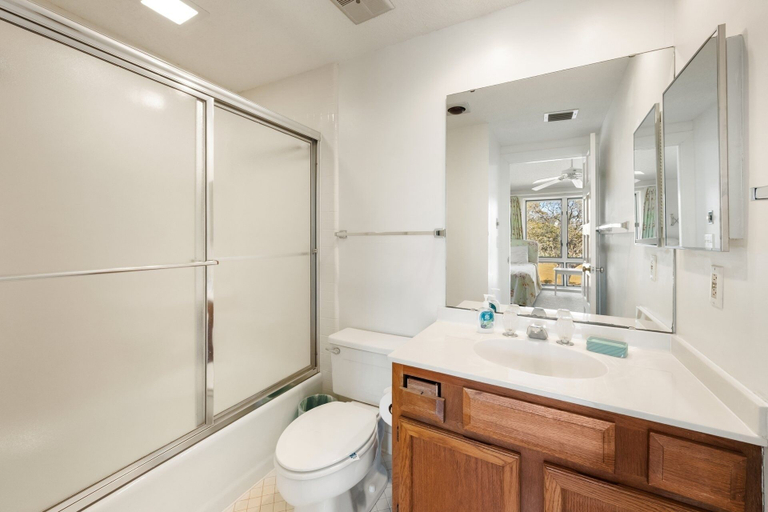 Bathroom 4, Inviting Ocean View Villa With Easy Beach And Pool Access Deans 3 Bedroom Villa by Peace Vacations, Georgetown