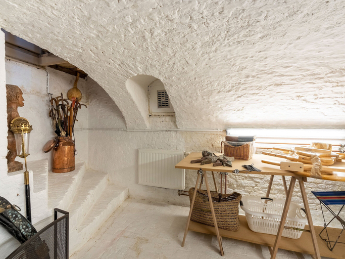 Living room 4, Apartment in Kruibeke Wissekerke Castle, Oost-Vlaanderen