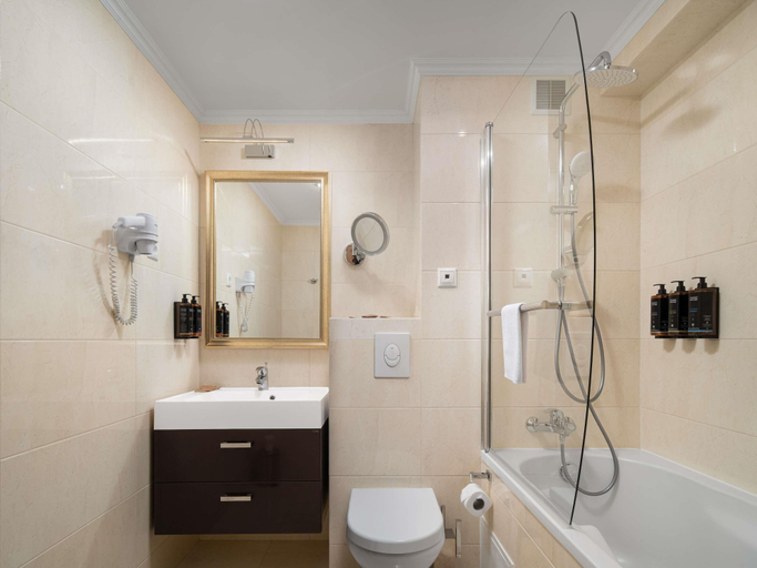 Bathroom 5, Mercure Chisinau Center Jazz Hotel