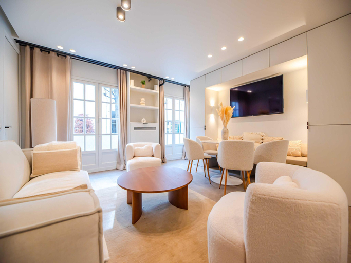 2, Elegant apartment - 2BR-6P - Notre Dame Cathedral, Paris