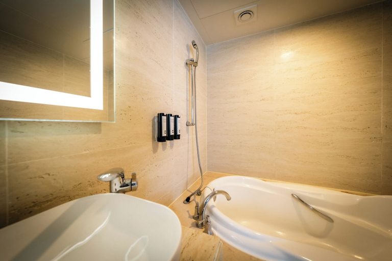 Bathroom 4, Arban City Hotel, Yeonje