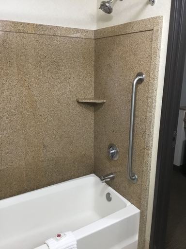 Bathroom 4, Comfort Inn & Suites Yuma I-8, Yuma