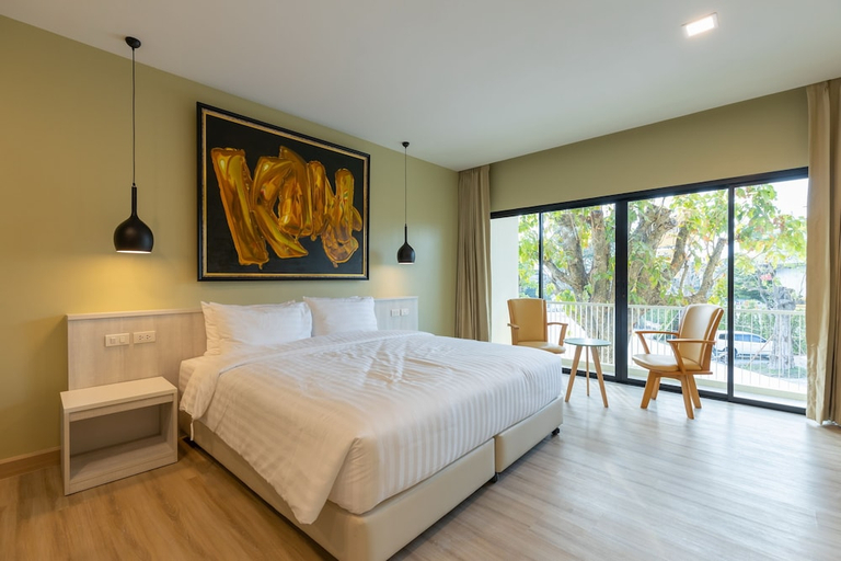 Bedroom 2, Porestva Hotel Sriracha, Si Racha