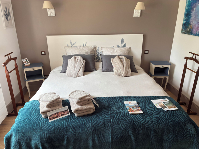 Bedroom 4, LA VILLA MIRABELLE, Calvados