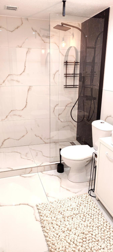 Bathroom 3, Aquapark Apartment, Liptovský Mikuláš