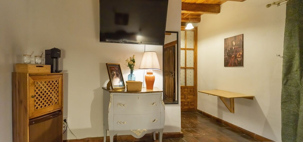 Room 4, Hospedium Hostería Rural Isabel La Católica, Burgos