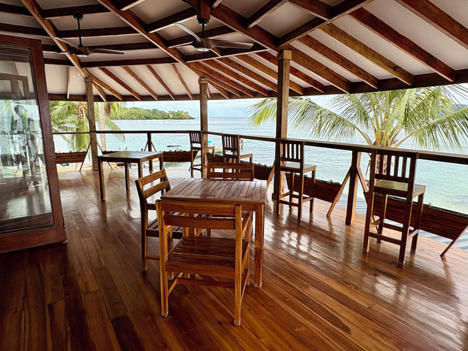 Food & Drinks 5, Bocas Beachfront Lodge, Bocas del Toro
