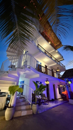 Front of property 5, zanz bay hotel, Kaskazini 'A'