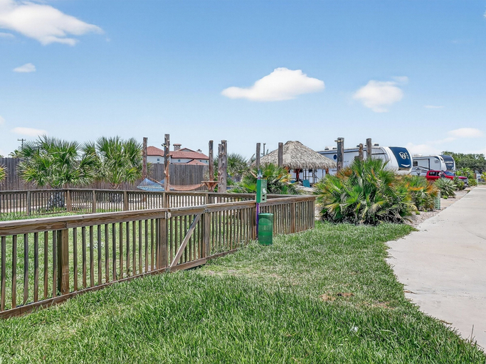 Property grounds 2, Sailfish Rv Resort 2 Home, Nueces