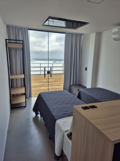 Room 5, Hibisco Guest House, Florianopolis