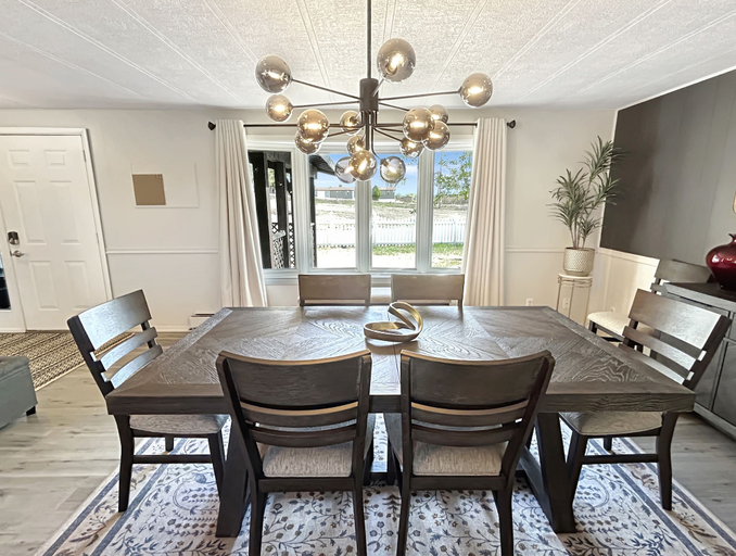 Dining 5, Walker Ridge 5 Bedroom Home, Montrose