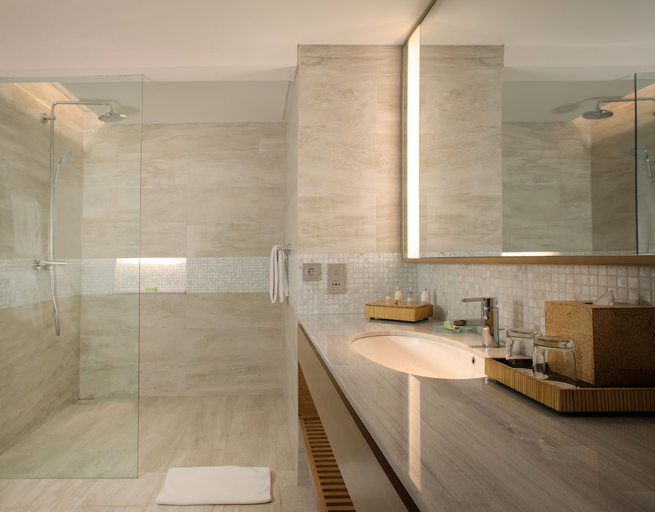 bathroom 6