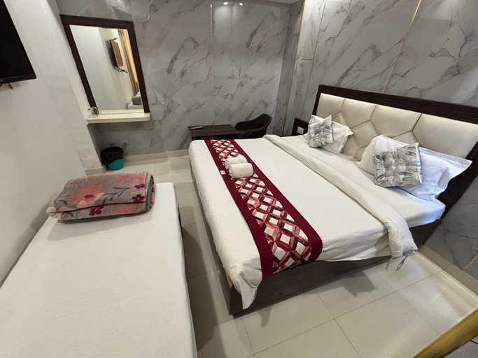 Bedroom 5, Shine star BnB , Amritsar