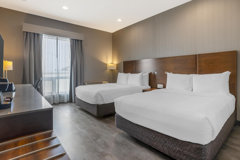 Bedroom 3, Best Western Plus East Side, Division No. 11