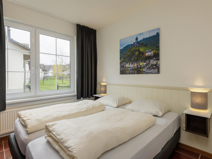 Room 2, Koos Kidsvilla with 4 Bathrooms & Sauna near Cochem, Cochem-Zell