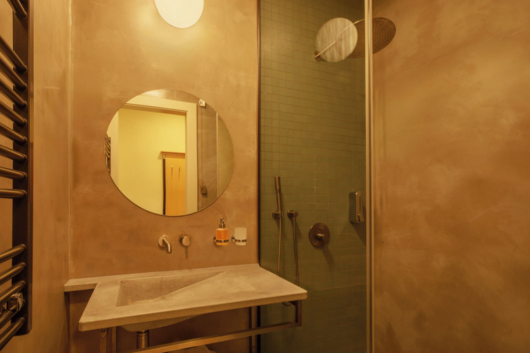 Bathroom 3, Hotel Golden Lamb, Karlovy Vary