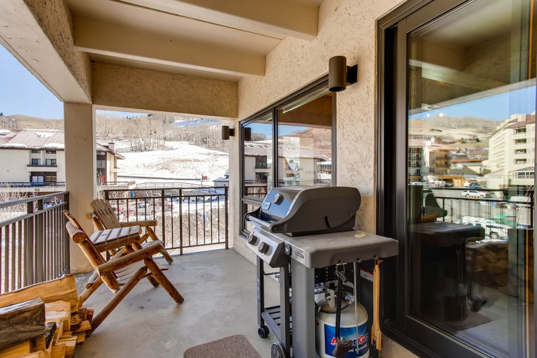 Balcony 3, Recently Remodeled 2 Br Condo at the Plaza, Gunnison