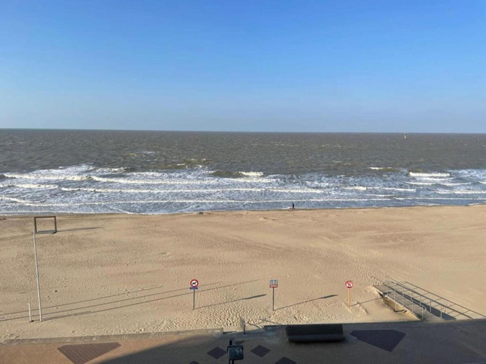 3, Cozy 4th Floor Apartment, West-Vlaanderen