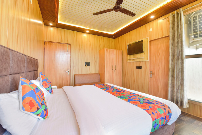 Room 4, Fabhotel Doon Classic Homestay, Dehradun