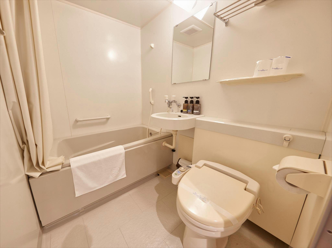 Bathroom 5, Miyuki Hamabaru Resort, Onna