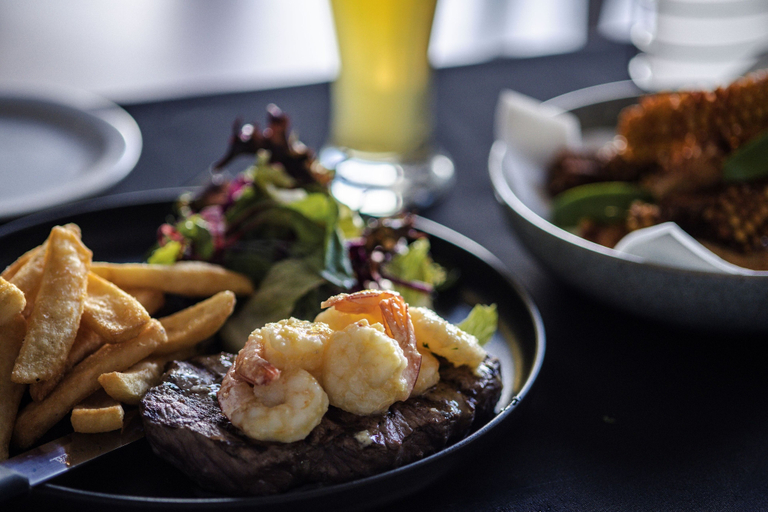 Food & Drinks