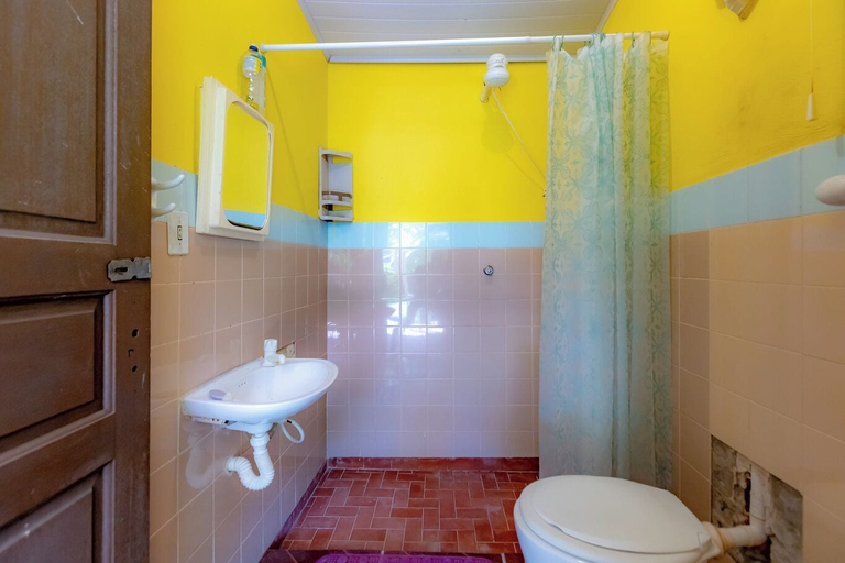 Room 5, Casa 3 Quartos com Wi-fi Ar e Churrasqueira, Matinhos