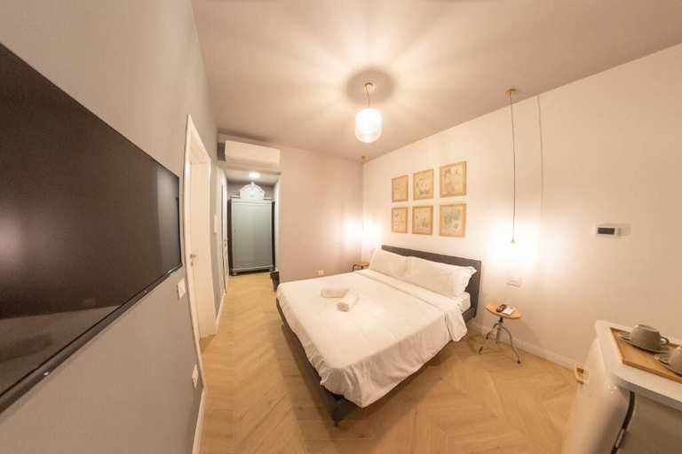 Bedroom 4, Sophia Boutique Suites, Trieste