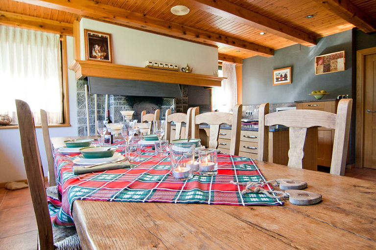 Others 3, Chalet Casa Lola Vielha, Lleida