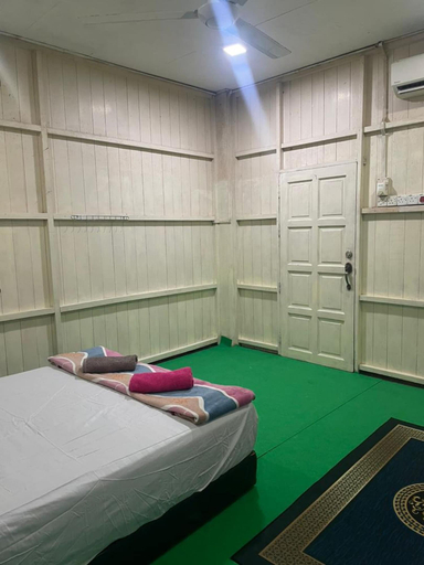 Room 5, OYO 91250 Roomstay Awie, Kuala Terengganu