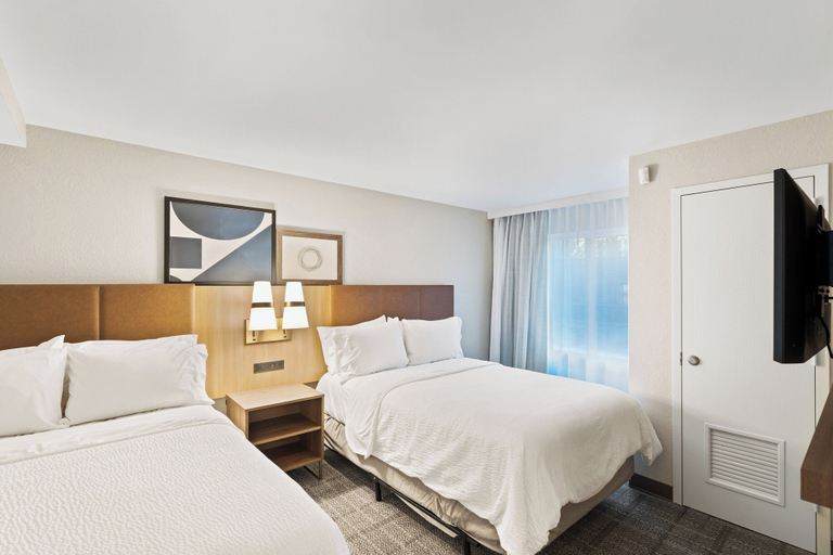 Bedroom 4, Staybridge Suites NORTH BRUNSWICK, Middlesex