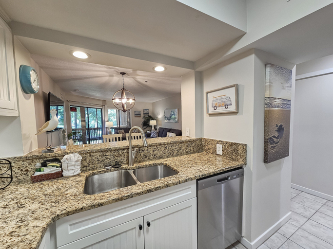 Interior 3, Serene 2 Bed, 2 Bath Lodge, With Amenities, 101ac 2 Bedroom Lodge, Horry