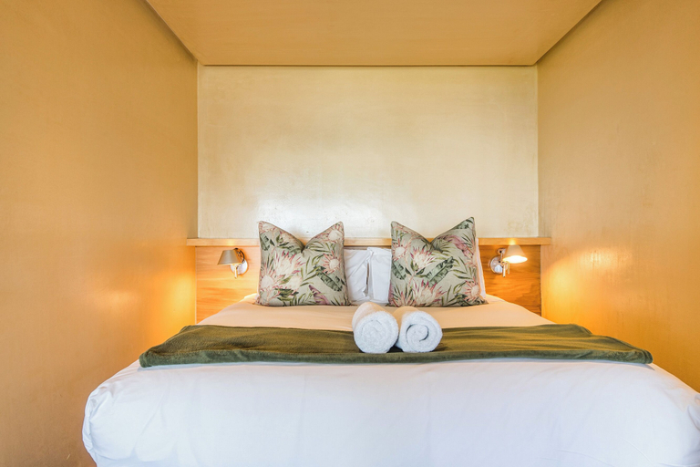 Bedroom, Glencoe 40, City of Cape Town