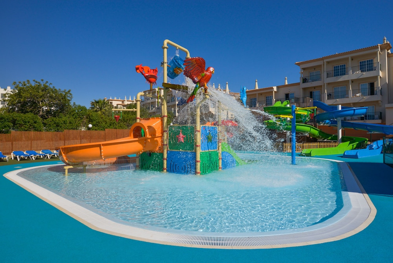 Others 3, 3HB Clube Humbria, Albufeira