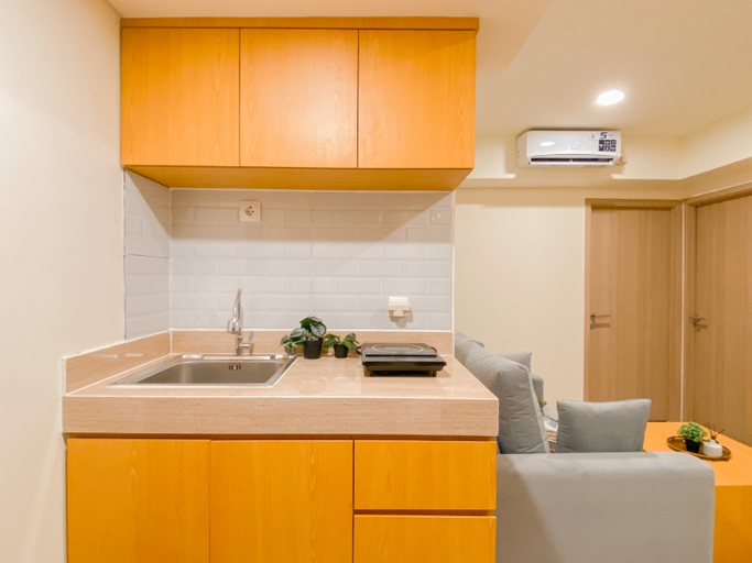 Others 4, Cozy and Elegant Meikarta Apartment 2BR By Travelio, Cikarang