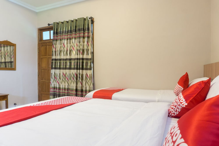 Others 4, Hotel O Srikandi Hotel, Pacitan