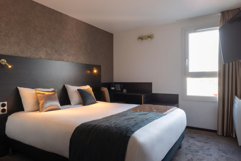 Bedroom 3, Inter-Hotel Orleans Nord, Loiret