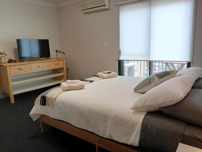 3, Spacious 2-Bed Apartment in Heart of Leura, Blue Mountains