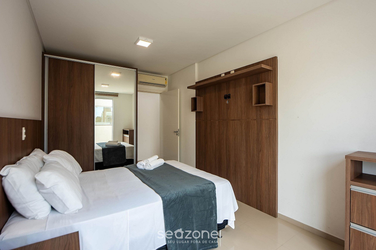 Room 3, Apt. w/ Balcony and BBQ 250m From the sea Mrs0402, Bombinhas