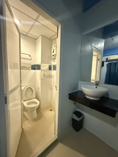 Bathroom 4, Greenhouse Bangkok Khaosan, Phra Nakhon