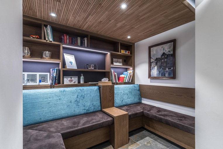 Public Area 2, Hotel Hemizeus & Iremia Spa, Visp