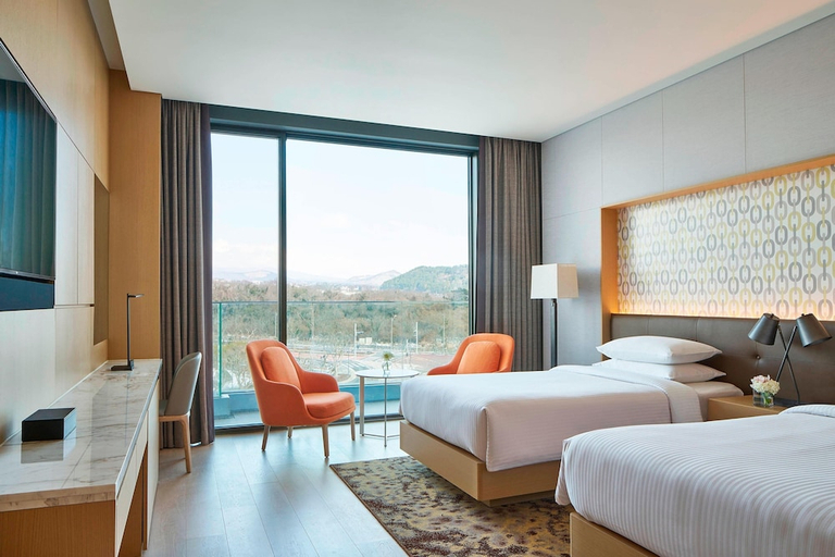 Bedroom 3, Marriott Jeju Shinhwa World Hotels & Resorts, Seogwipo