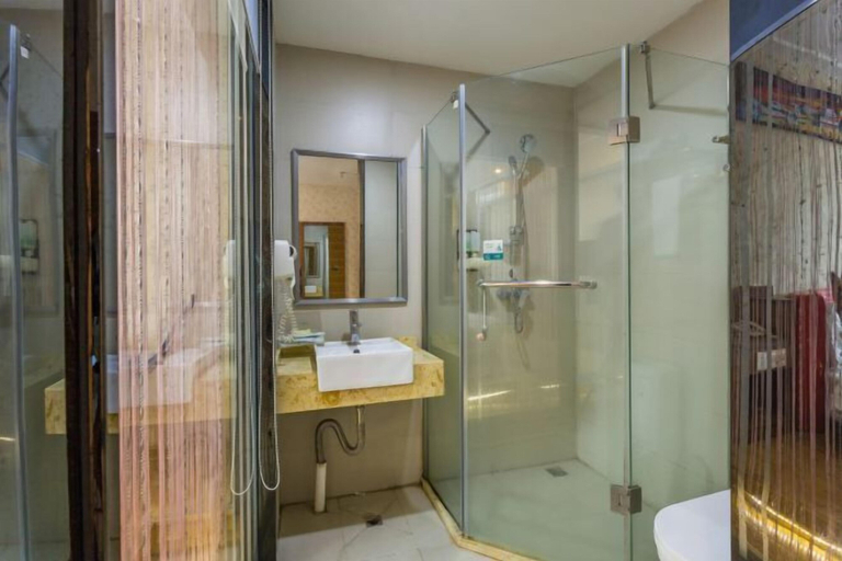 Bathroom 4, chengfeng hotel(jianggao dian), Guangzhou