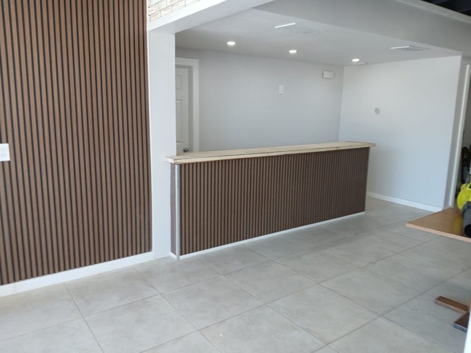 Lobby, Elita Inn, Polk