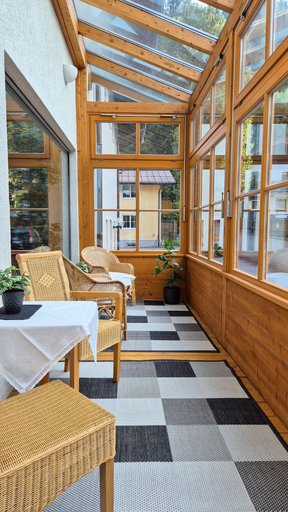 Room 4, Schmitten 27 - Apartment 10 200m From ski Lift, Zell am See