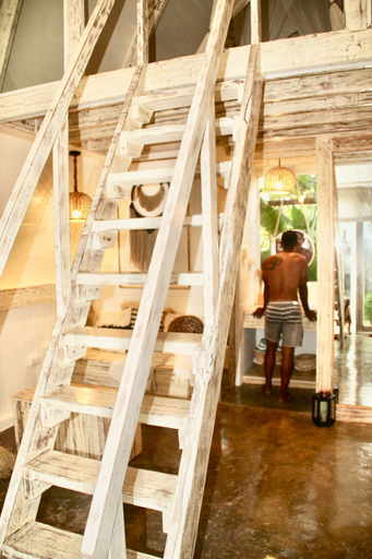 Room 2, VillaLunaSiargao, General Luna