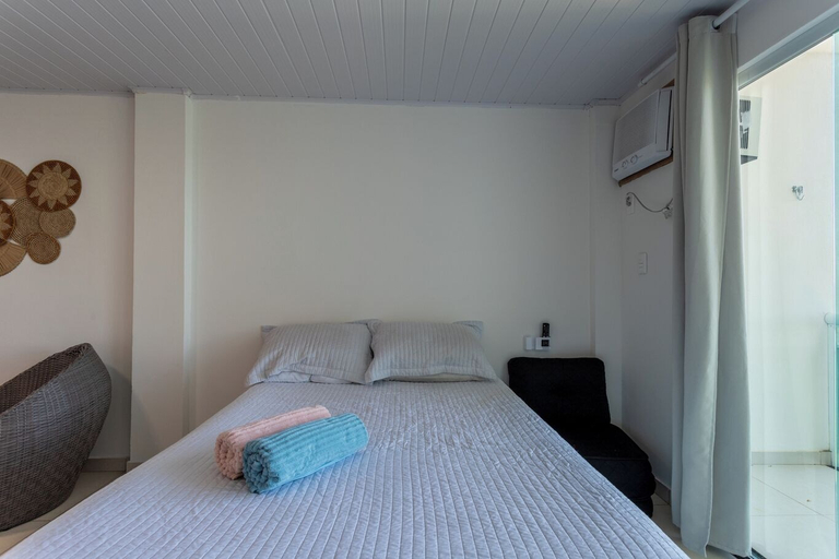 Room 5, Loft com Varanda e Vista Para o mar em Mangaratiba, Mangaratiba