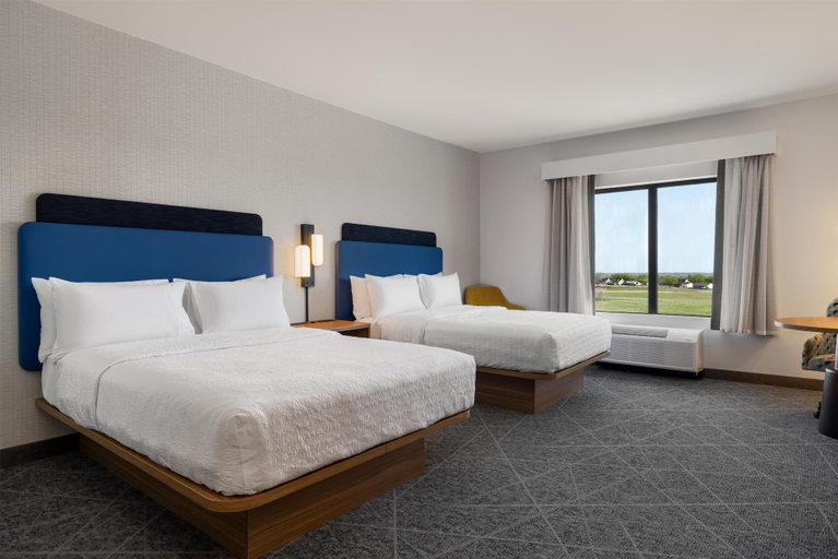 Bedroom 3, Hampton Inn By Hilton Wichita Falls North, Wichita