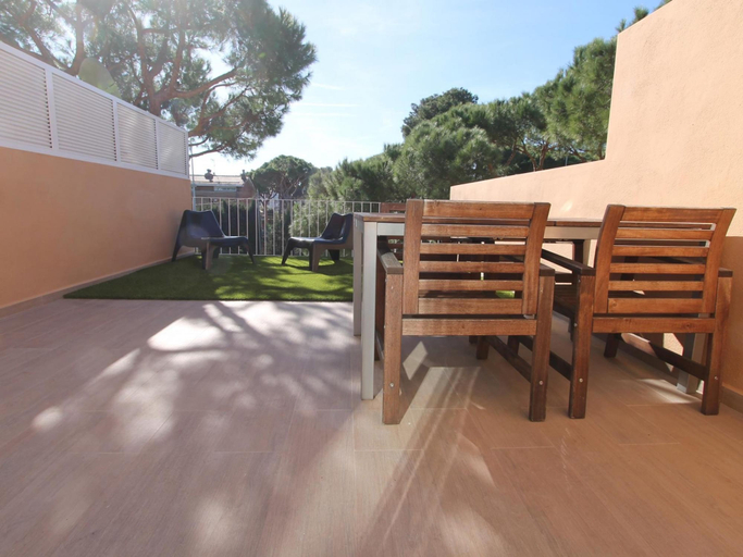 Others 3, Beach apartment III Petit Bijou, Barcelona